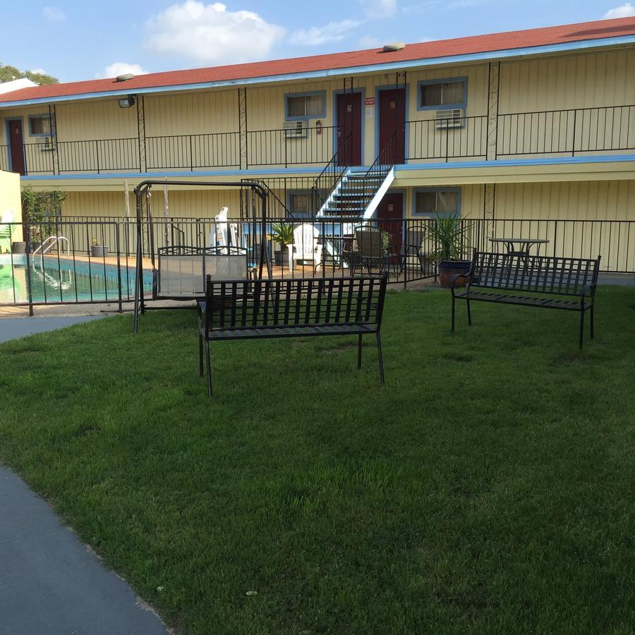 Ladybird Inn Johnson City Exterior foto